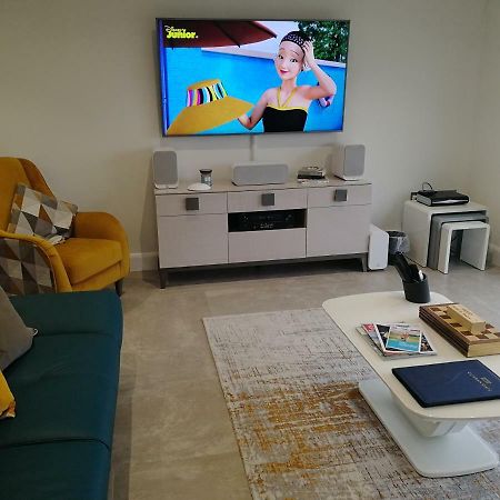 Portrush Luxury Apartment, Currangate Экстерьер фото