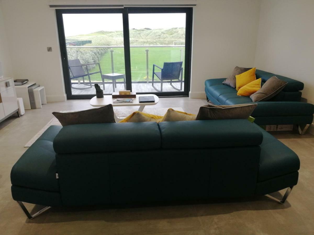 Portrush Luxury Apartment, Currangate Экстерьер фото